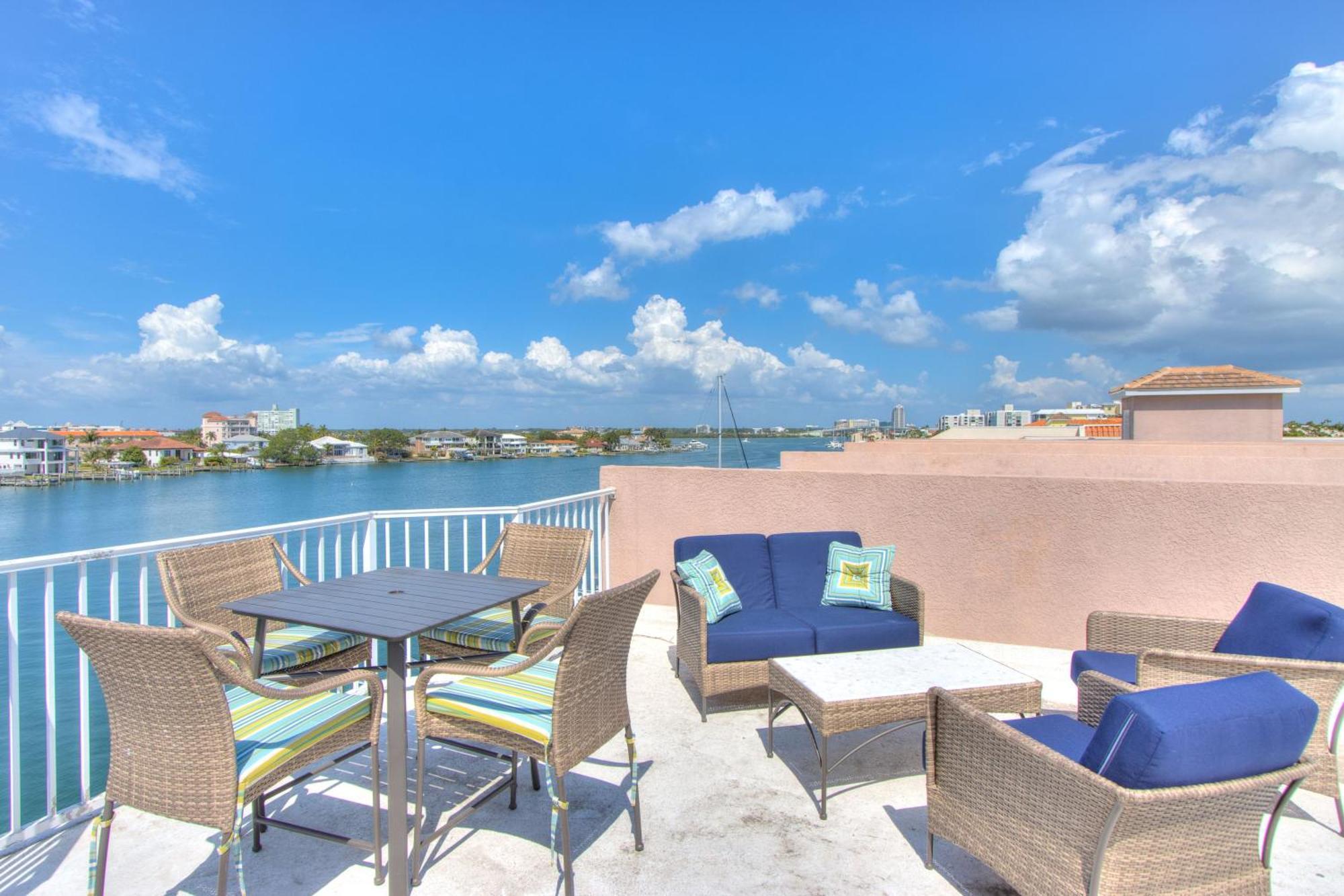 Bayway Luxury Waterfront Townhome & Pool Clearwater Beach Exteriör bild